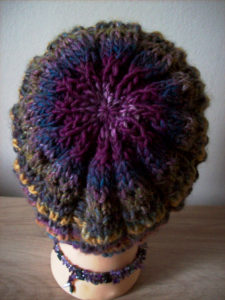 Bonnet de laine vue de dos Bonnet de laine vue de dos